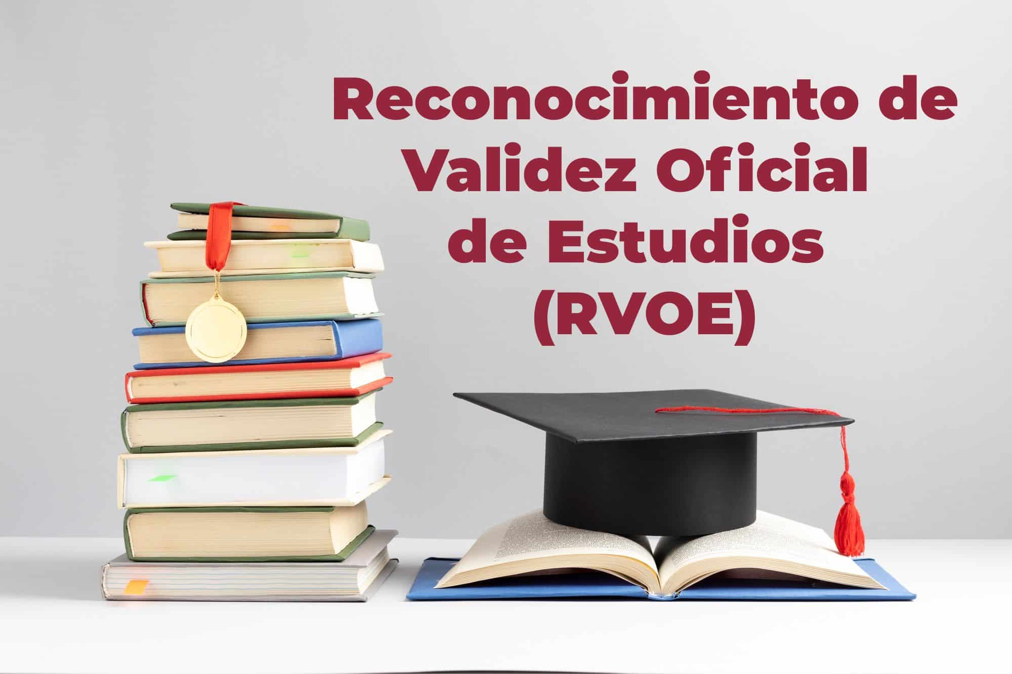 Certificado de estudios RVOE tras finalizar la carrera universitaria